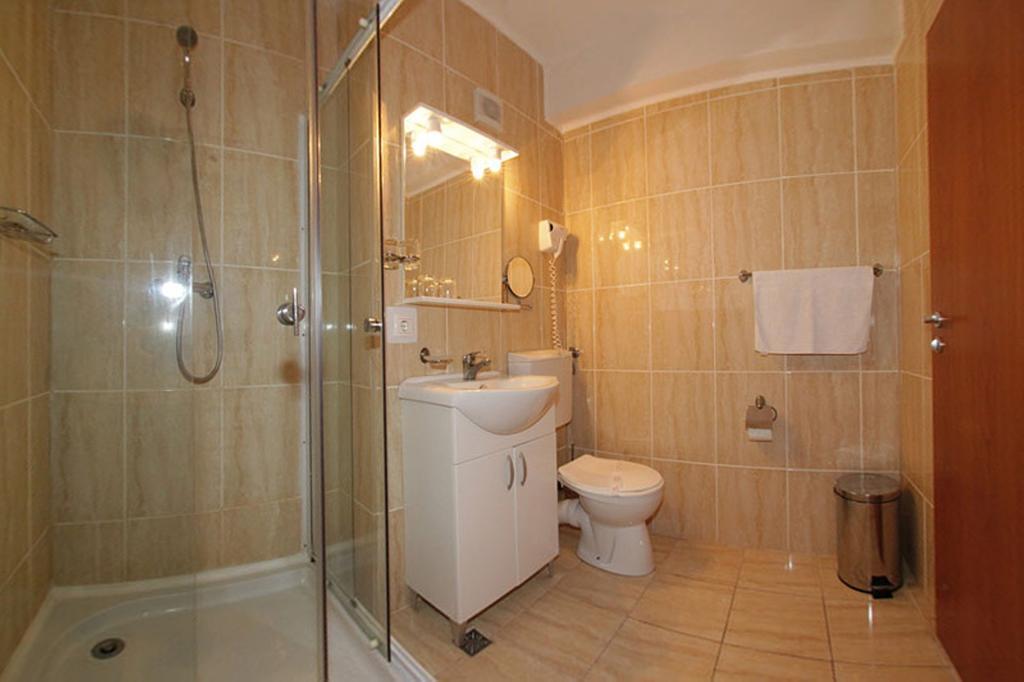 Hotel International Baile Herculane Room photo